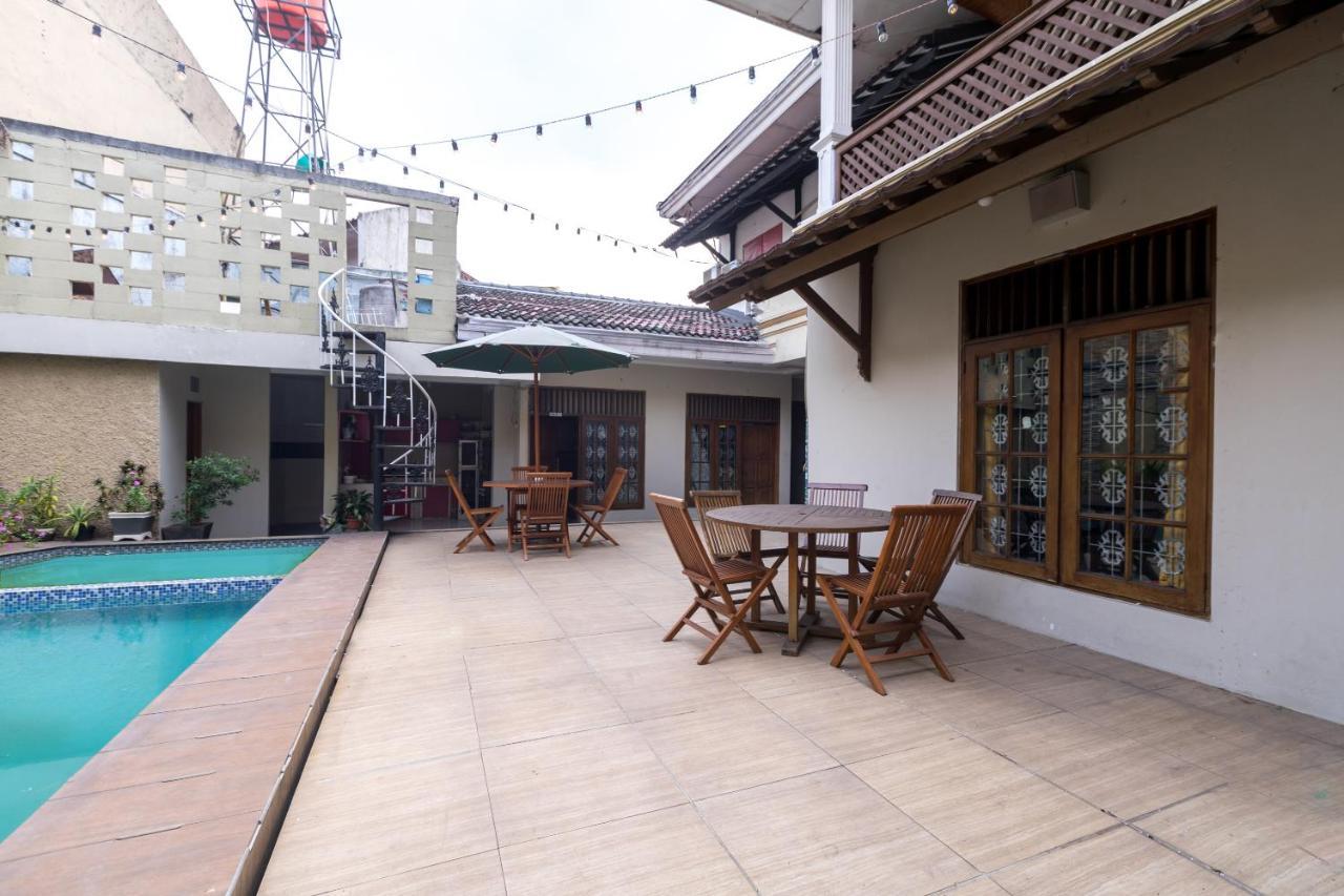 Oyo 1421 Kasmaran Syariah Hotel Jakarta
