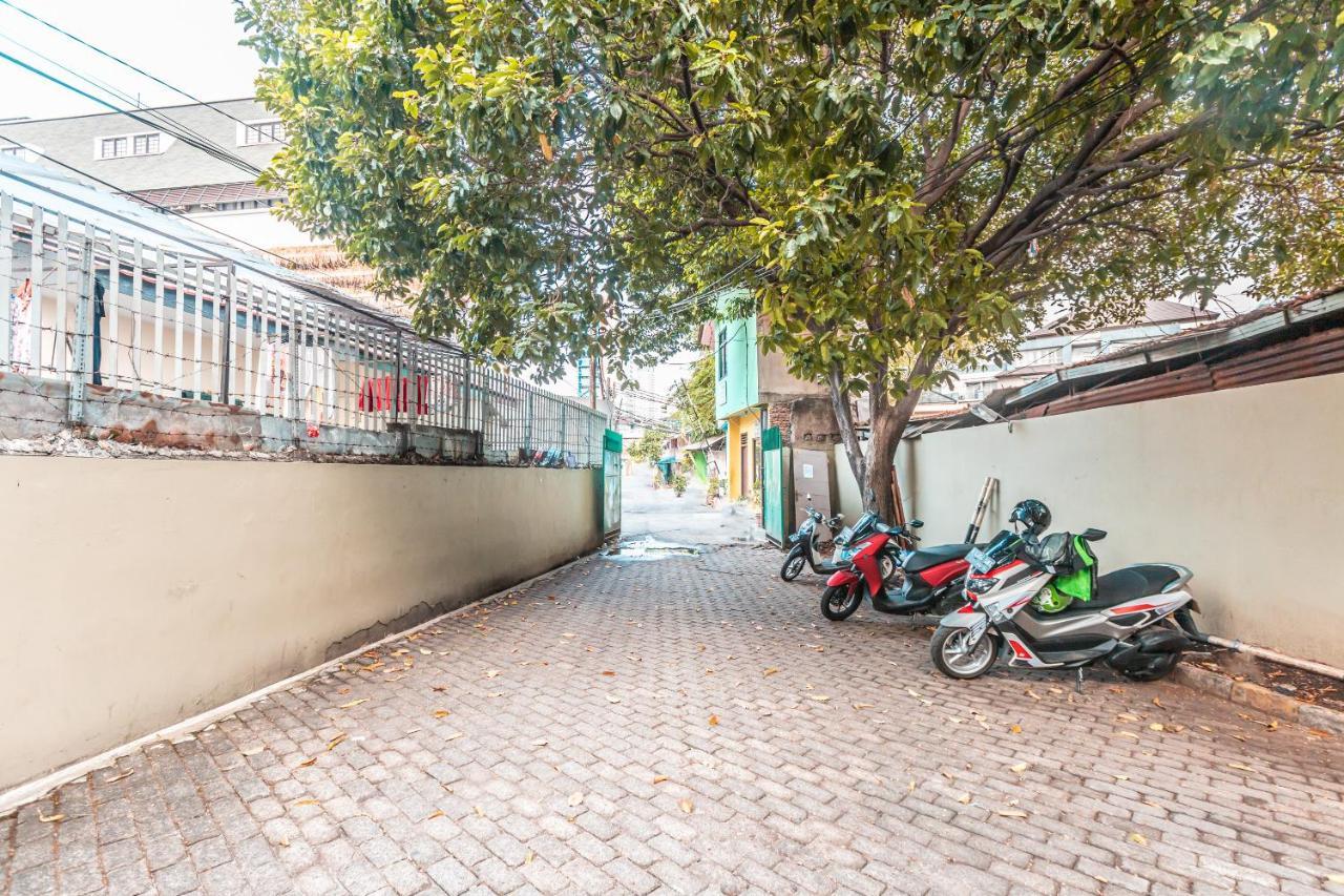 Oyo 1990 Kost Kuningan Executive Boading House Setiabudi 3*