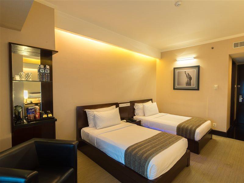 Hotel Manhattan Hotel Jakarta 5*