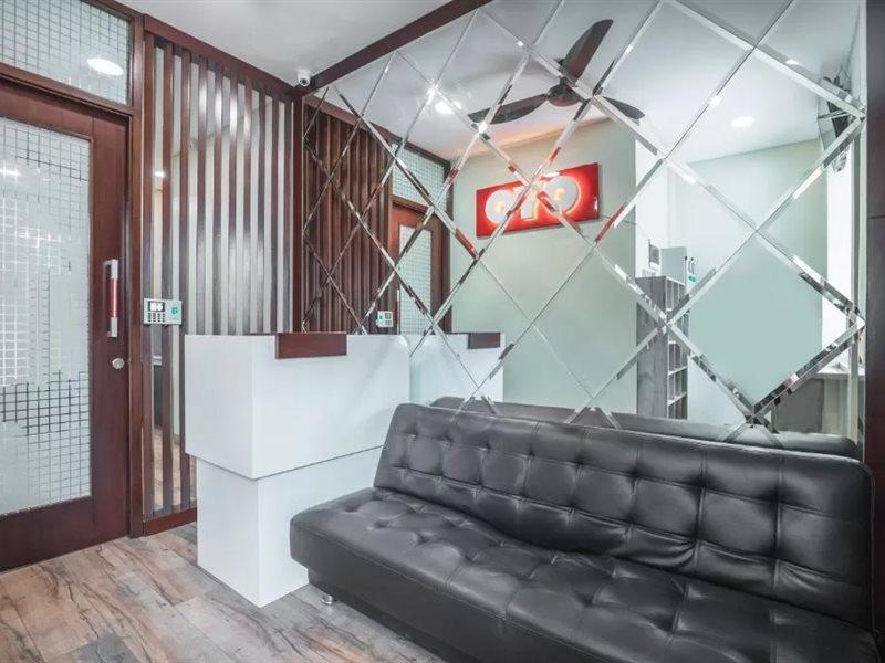 Hotel Super Oyo 1487 Khoe 2*