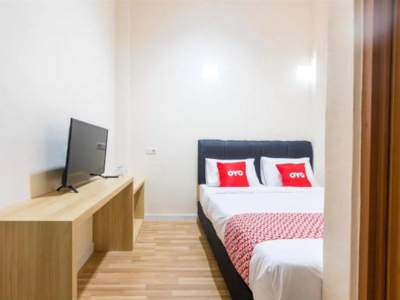 Hotel Urbanview 446 Tanjung Duren