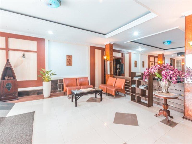 Oyo 1667 Lux Barkah 2*