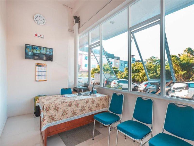 Hotel Oyo 2230 Ava Jakarta