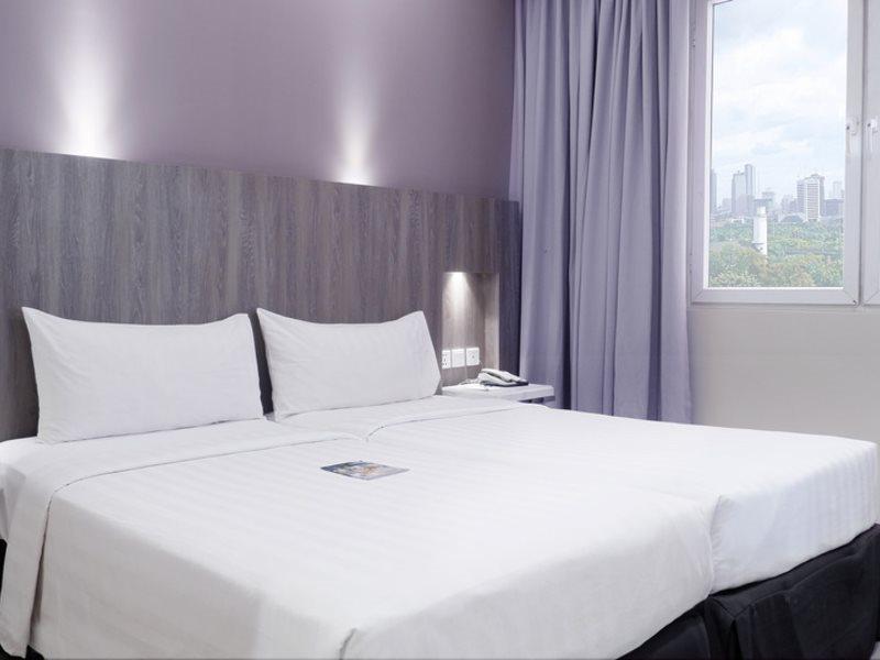 Hotel Royal Palm Hotel&conference Center Cengkareng Jakarta