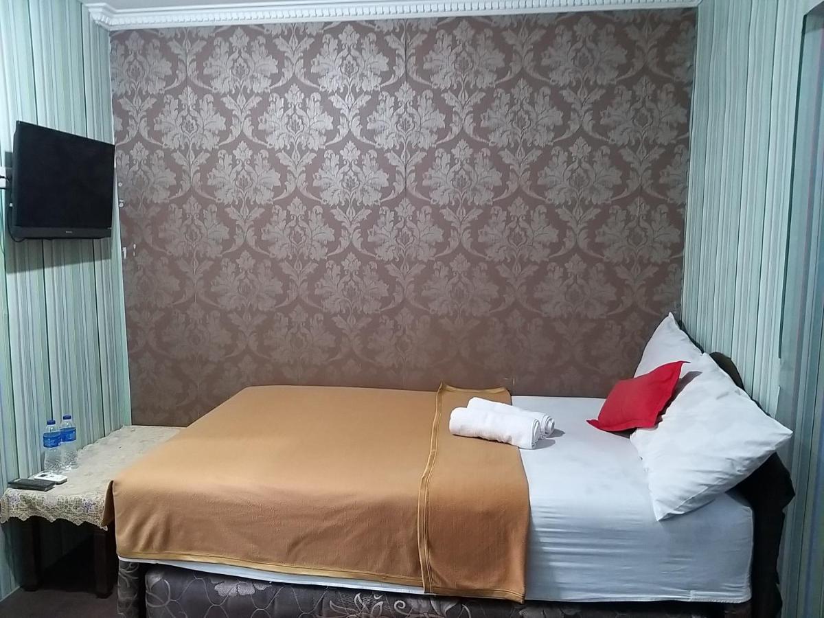 Oyo 2746 Venice Near Duta Indah Hospital Hotel Jakarta