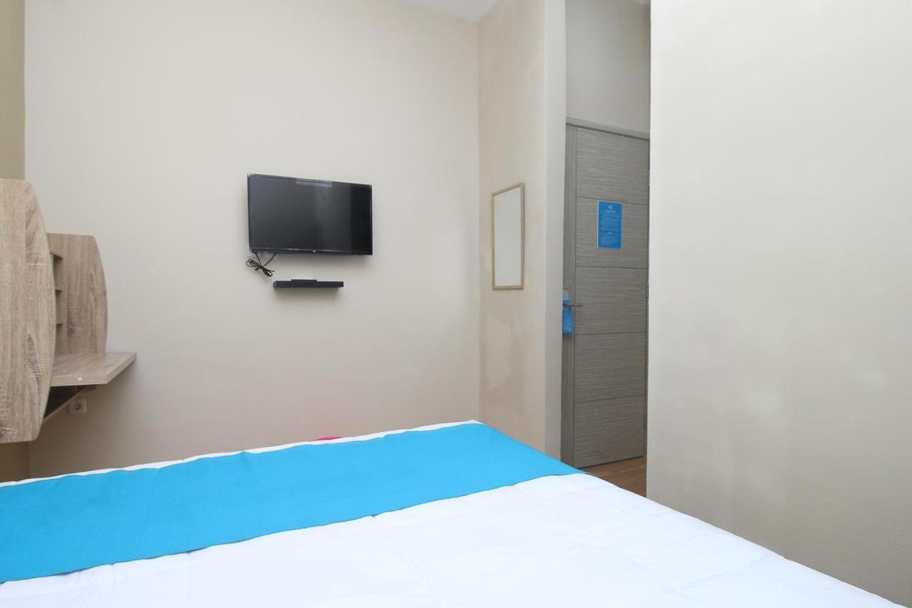 Guest house Cozrooms Near Mrt, Plaza Indonesia, And Grand Indonesia *