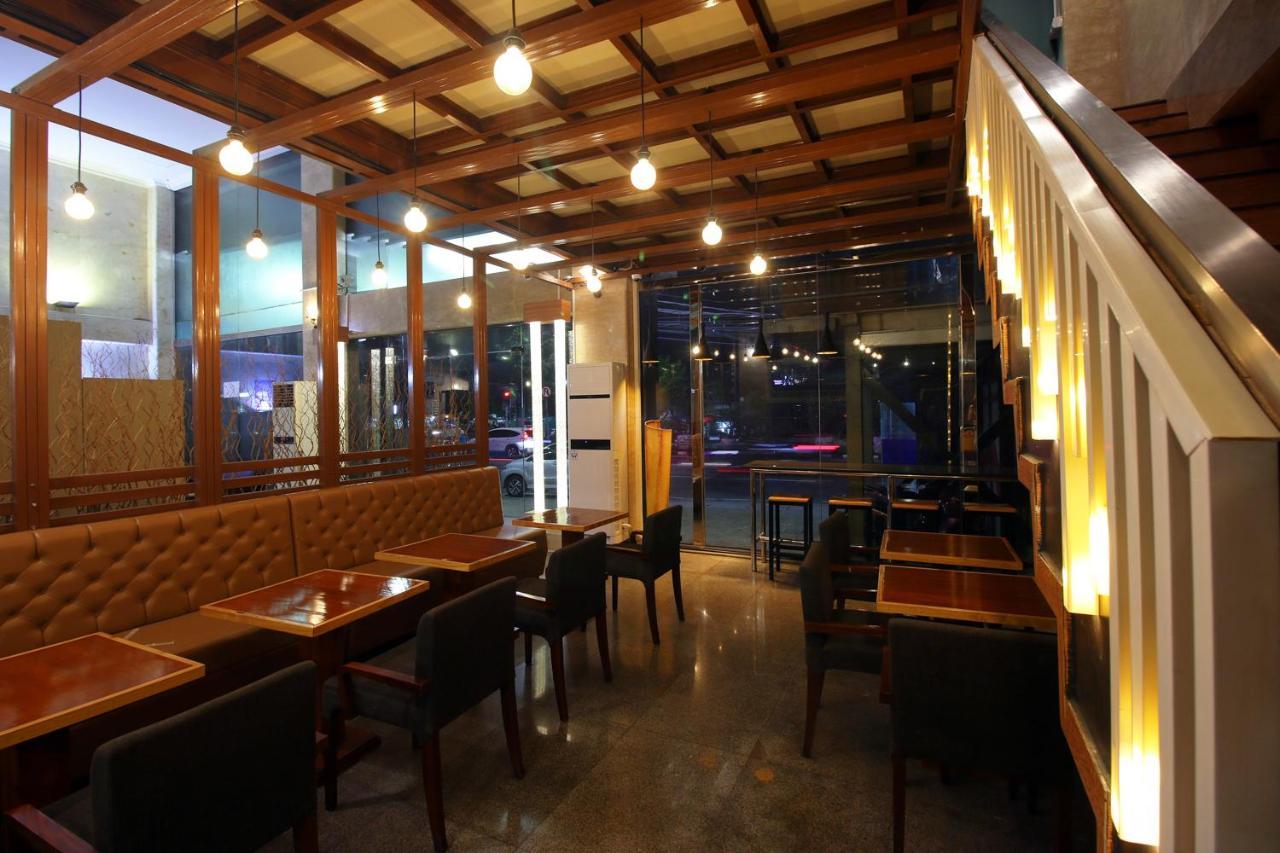 Hotel Altona Jakarta
