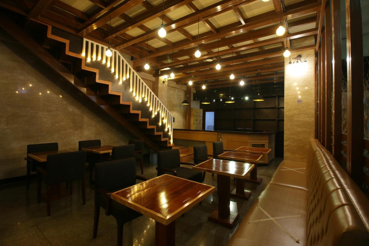 Altona Hotel Jakarta