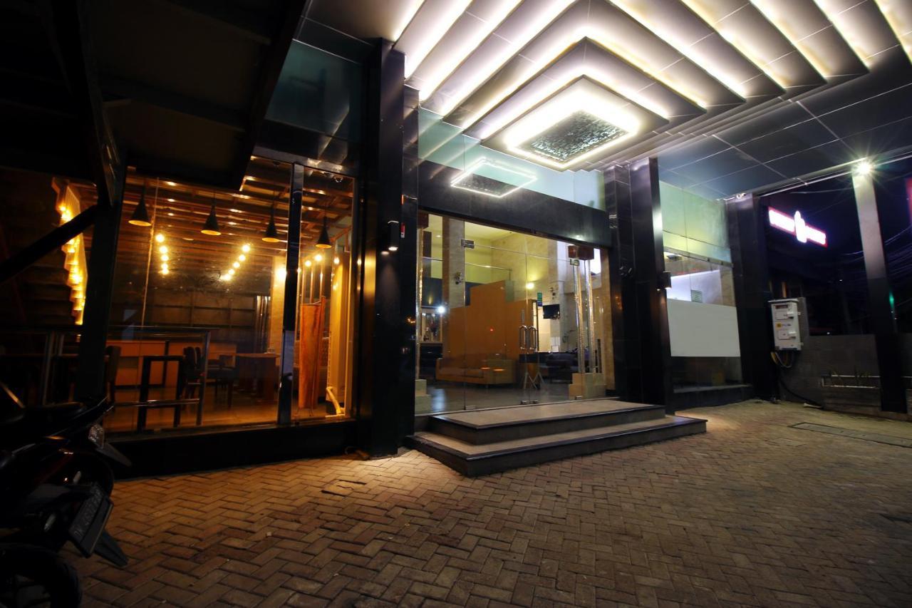 Altona Hotel Jakarta