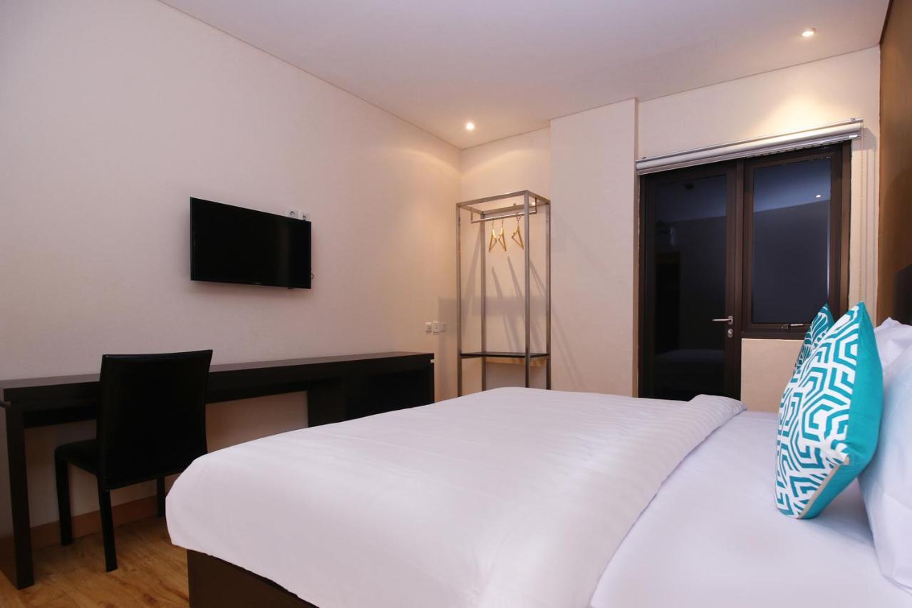 Altona Hotel 2*