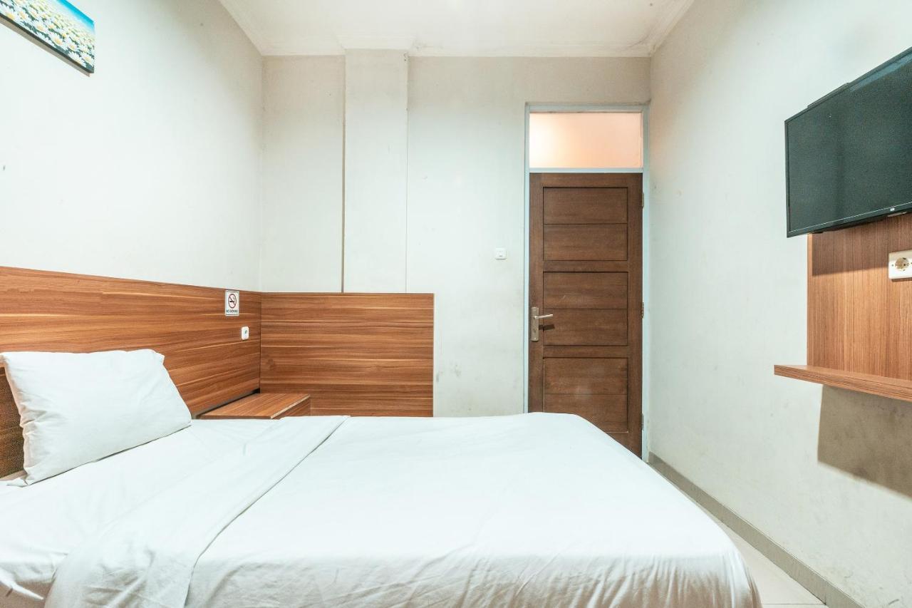 Hotel The Kartini 8 - Mangga Besar 2*