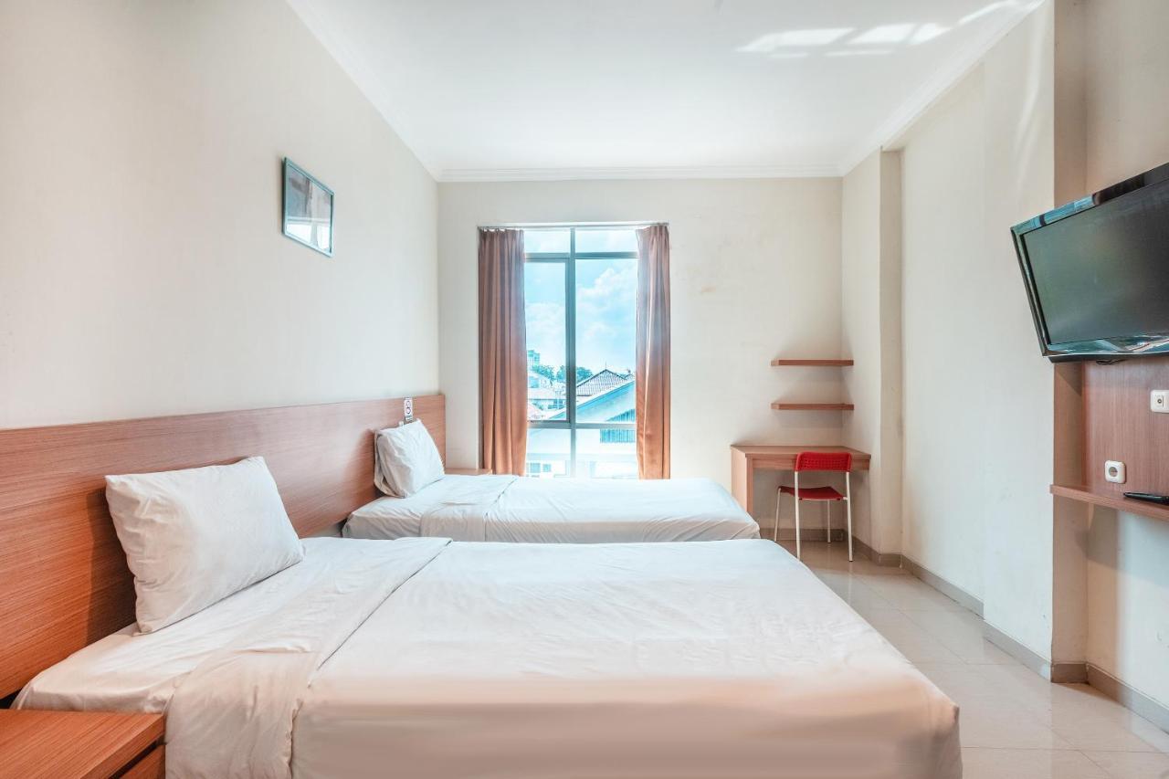 Hotel The Kartini 8 - Mangga Besar 2*