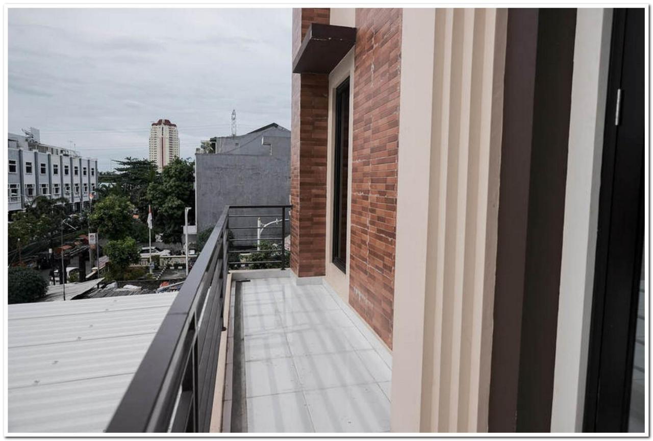 Reddoorz Near Kota Tua 2 Hotel