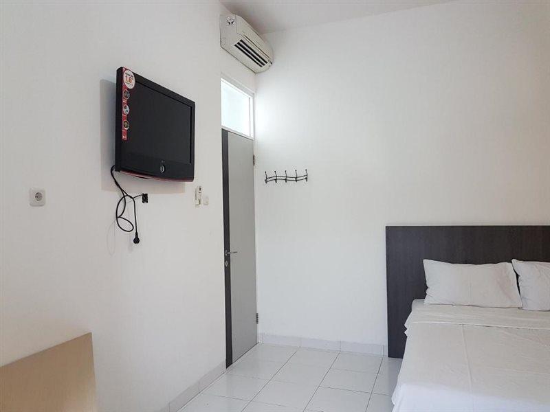 Oyo 1907 Pangrango 2* Jakarta