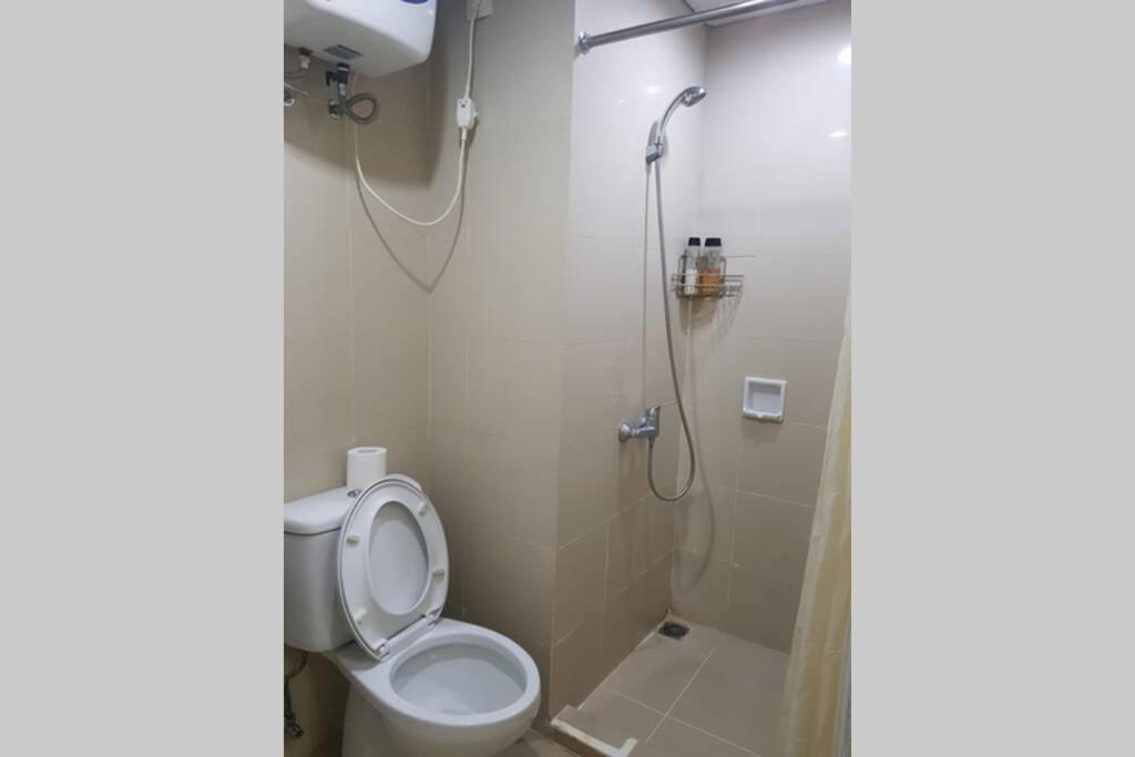 1 Bedroom Near Park Mall