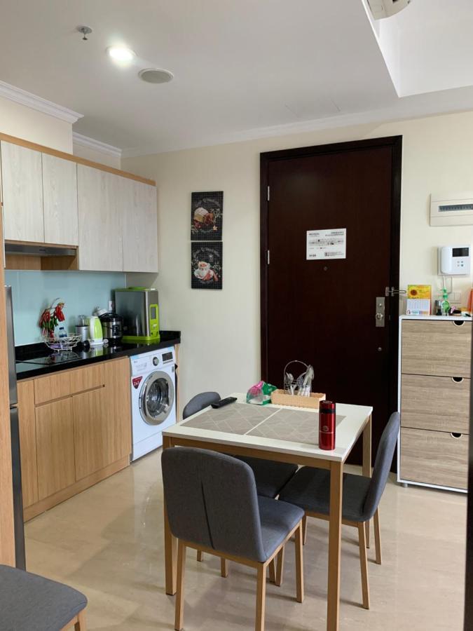 Menteng Park 19th Apartment *