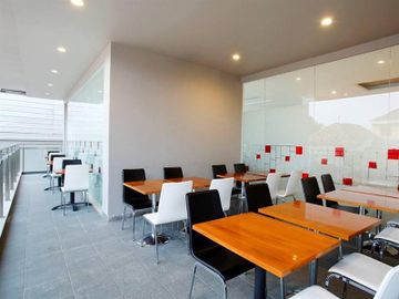 Amaris La Codefin Kemang Jakarta