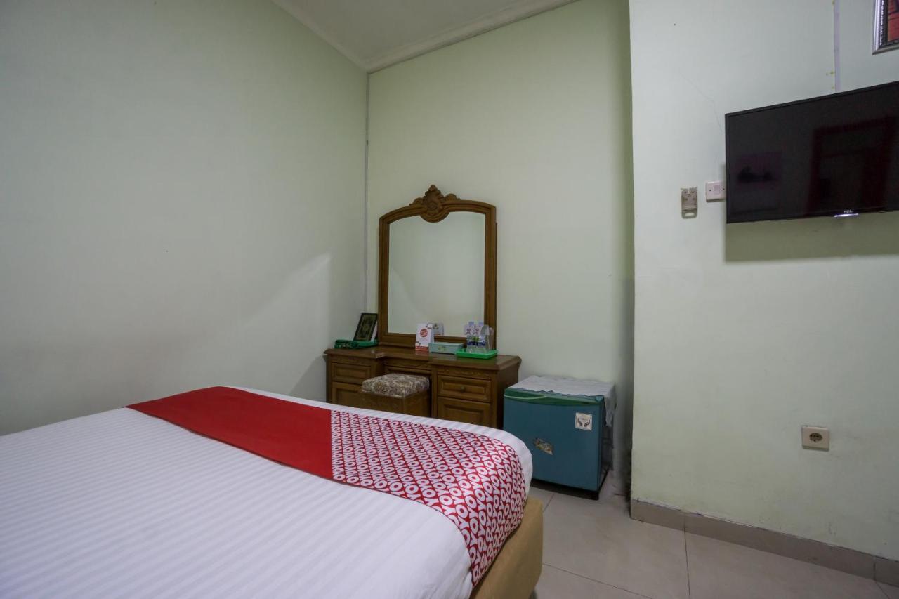 Oyo 1798 37 Syariah Hotel Jakarta