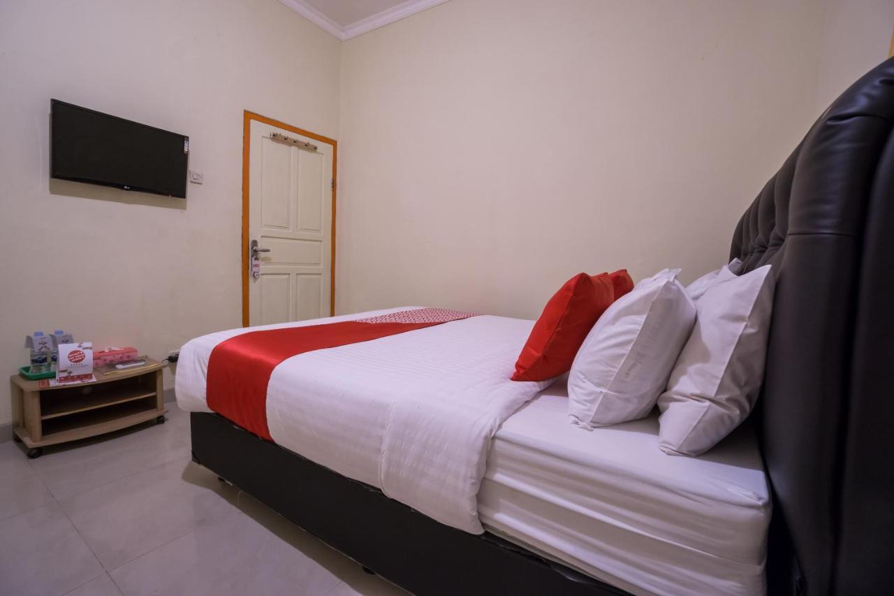 Hotel Oyo 1798 37 Syariah Jakarta