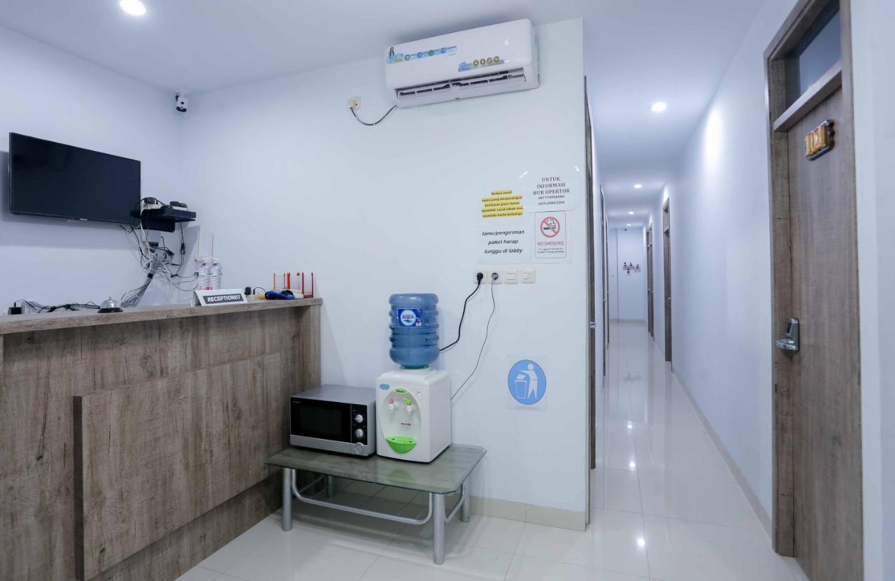 Amethyst Cengkareng Syariah Hotel 3*