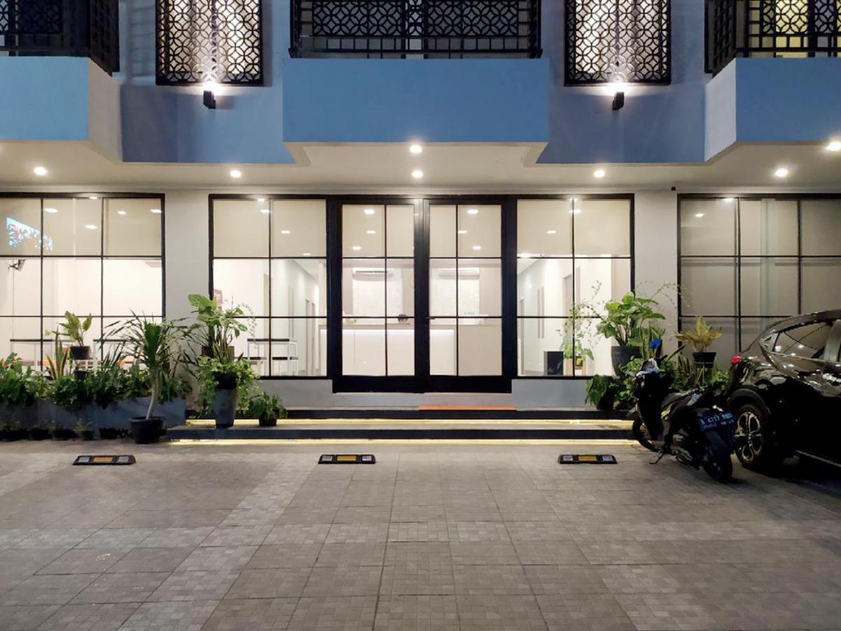Front One Syariah Mampang Jakarta