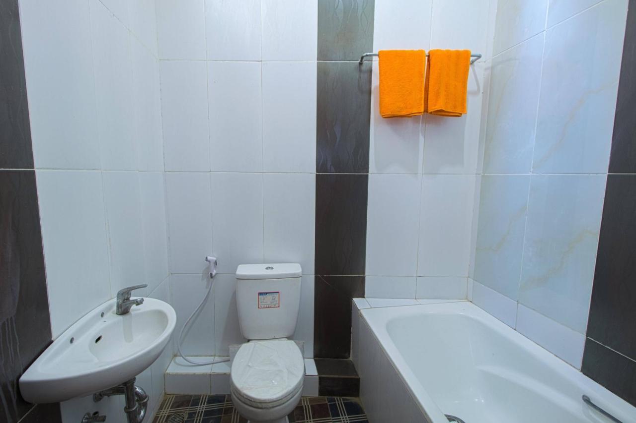 Tobana Pejaten House Guest house
