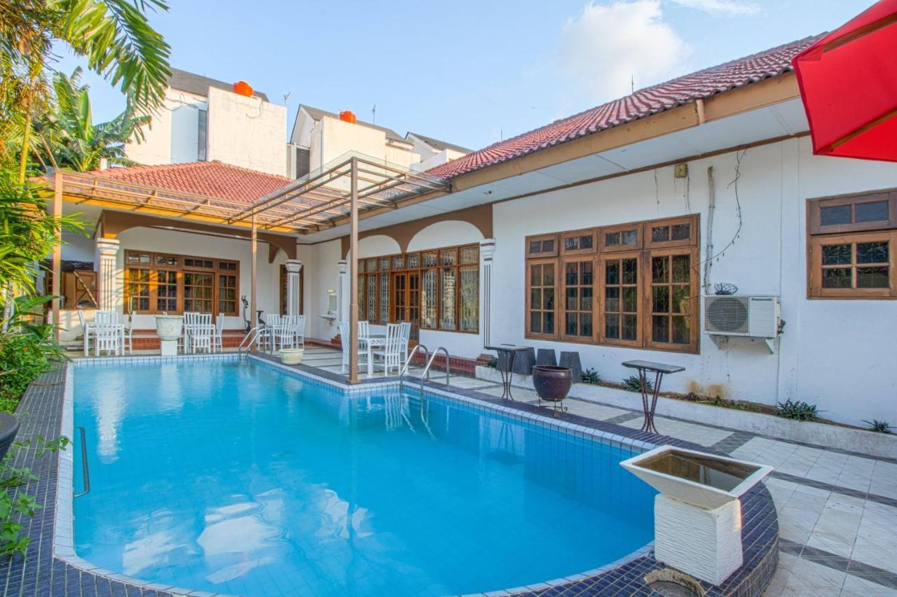 Tobana Pejaten House Guest house