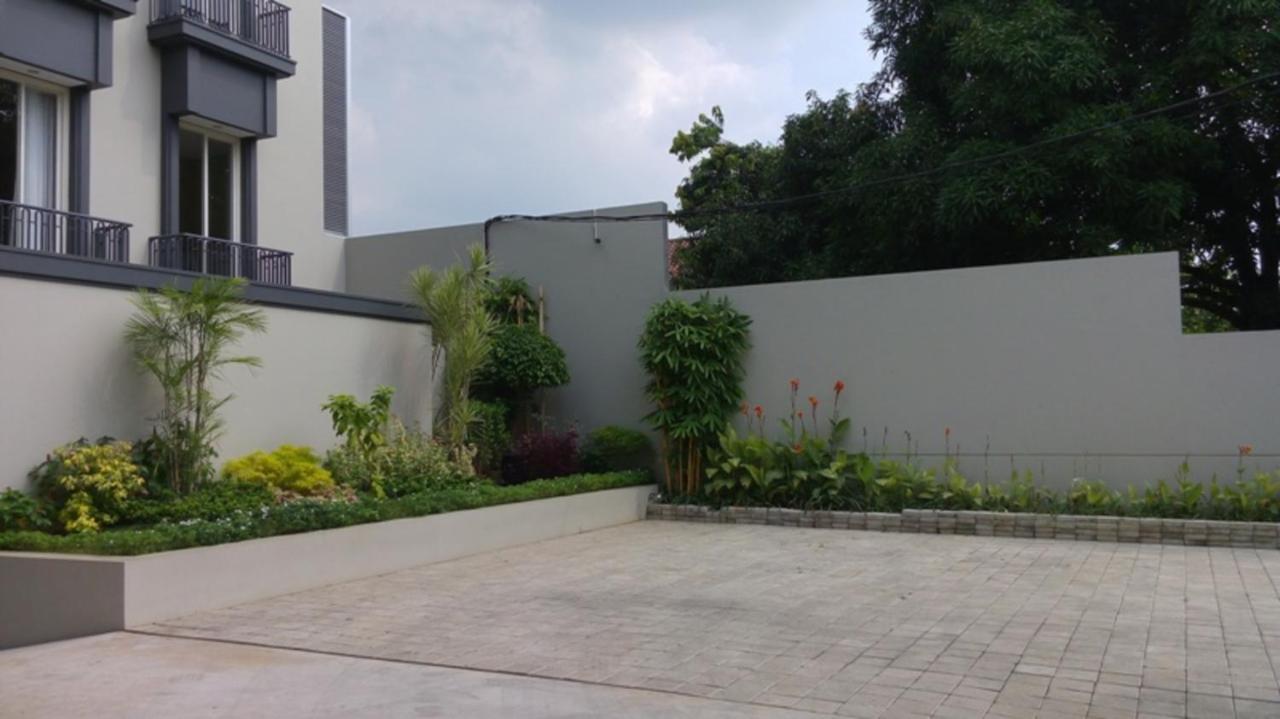 899 Patal Senayan 5* Jakarta