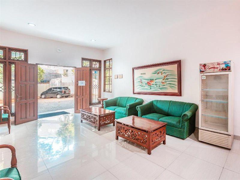 Oyo 1990 Kost Kuningan Executive Boading House Setiabudi 3* Jacarta