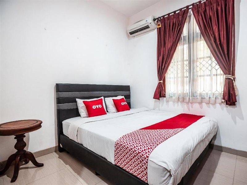 Oyo 1990 Kost Kuningan Executive Boading House Setiabudi