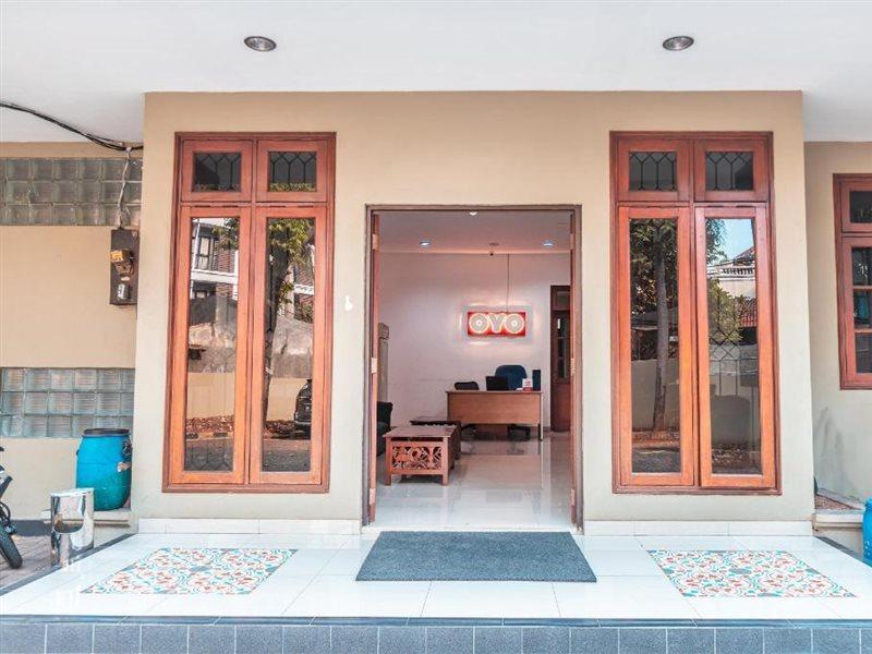 Oyo 1990 Kost Kuningan Executive Boading House Setiabudi Hotel 3*