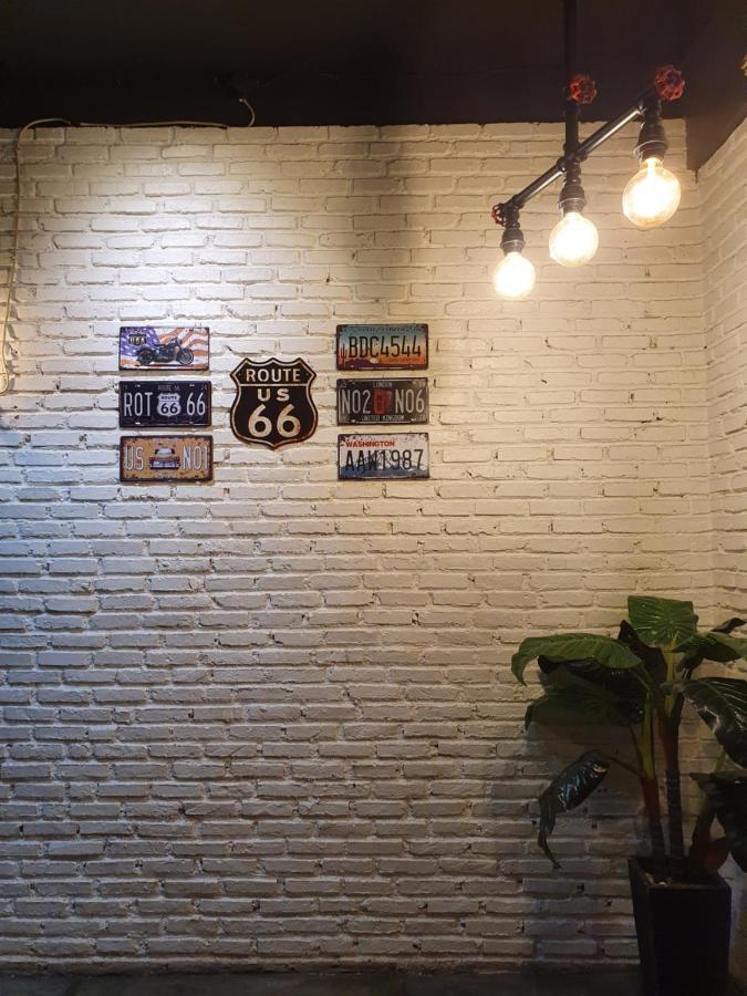 Hotel Wow 38 Jakarta