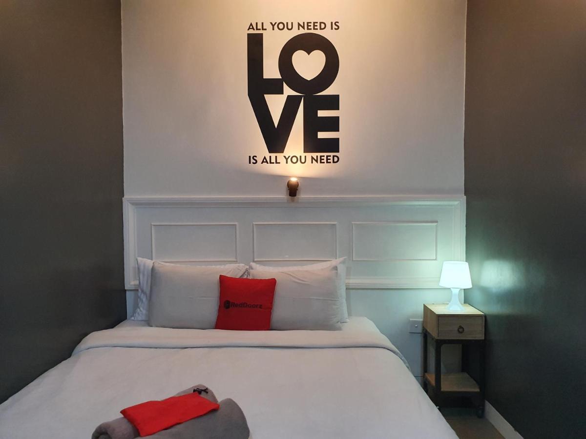 Wow 38 Hotel Jakarta