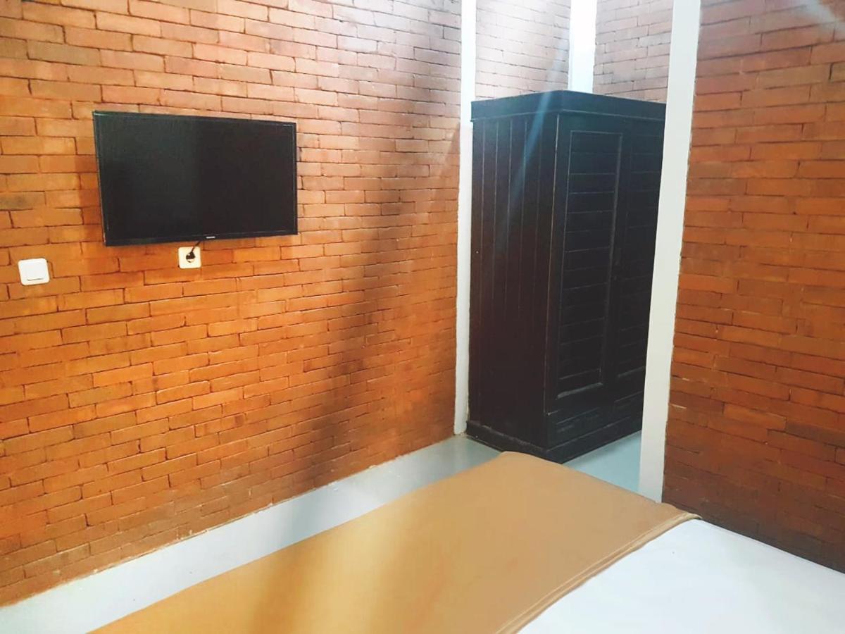 Tobana Pejaten House 2*