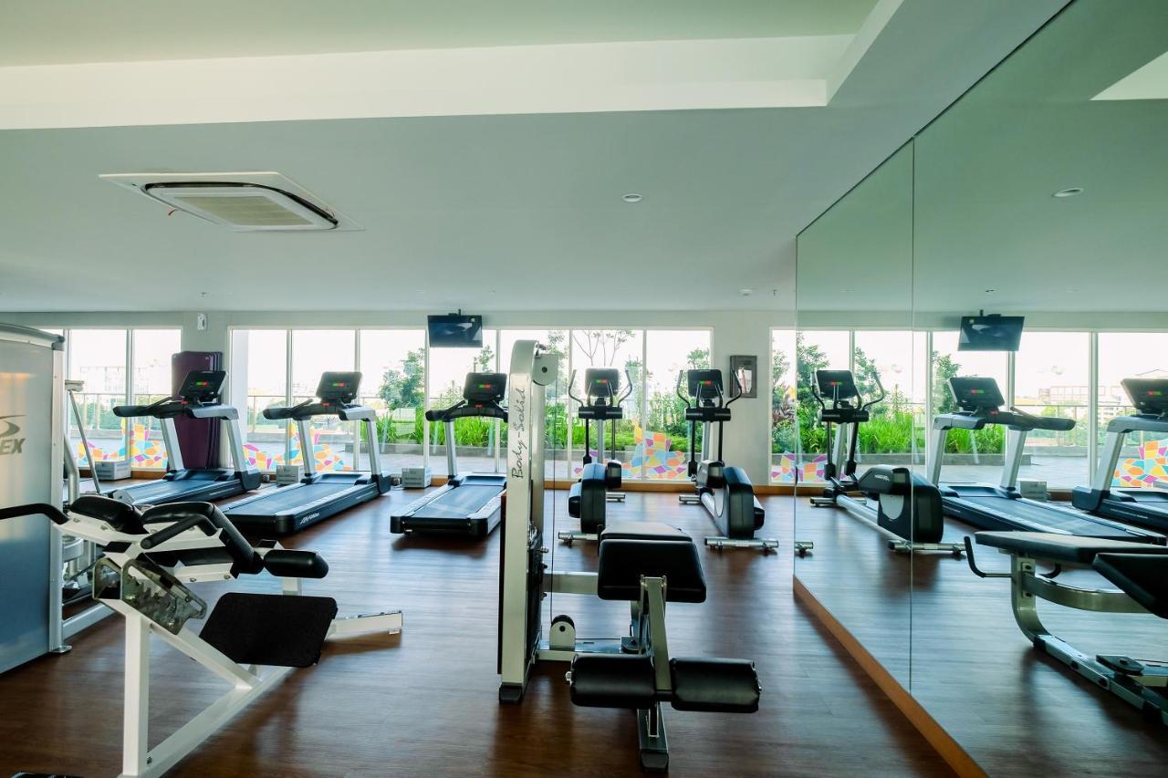 Apartment Strategic View @ 2br Menteng Park By Travelio *