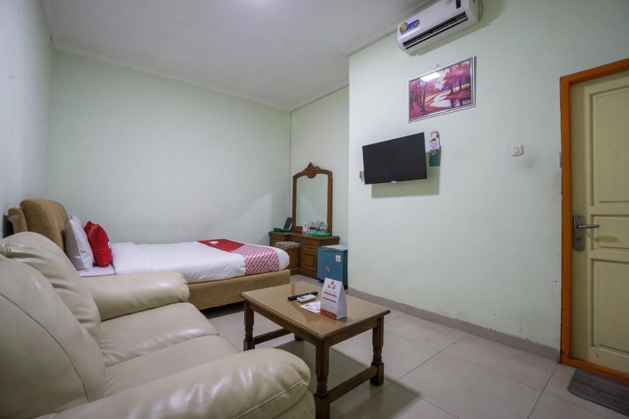 Oyo 1798 37 Syariah Hotel