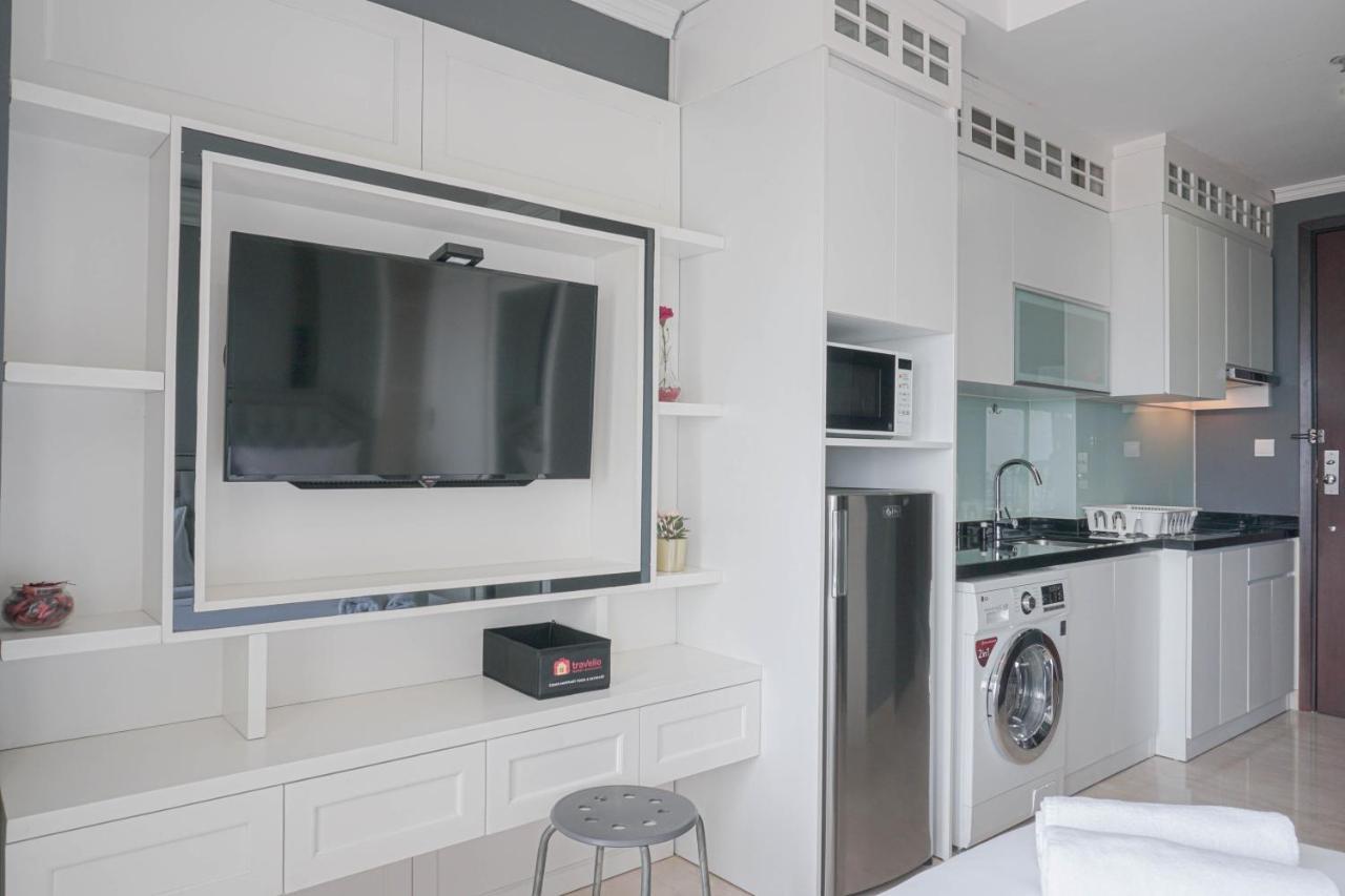 Comfy And Wonderful Menteng Park By Travelio Apartment *