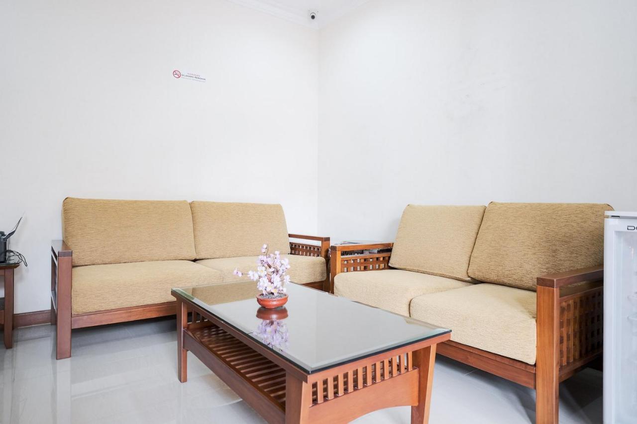 Delapan Mitra Reddoorz Jakarta