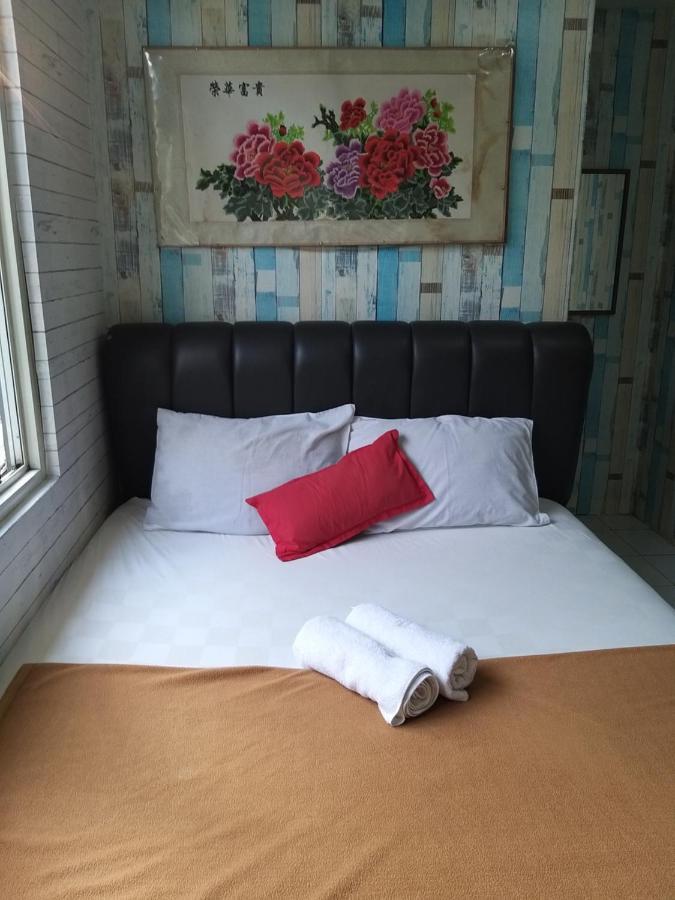Oyo 2746 Venice Near Duta Indah Hospital Hotel 2*