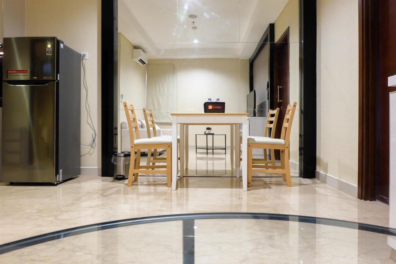 North 1br L'avenue By Travelio Apartment Jakarta