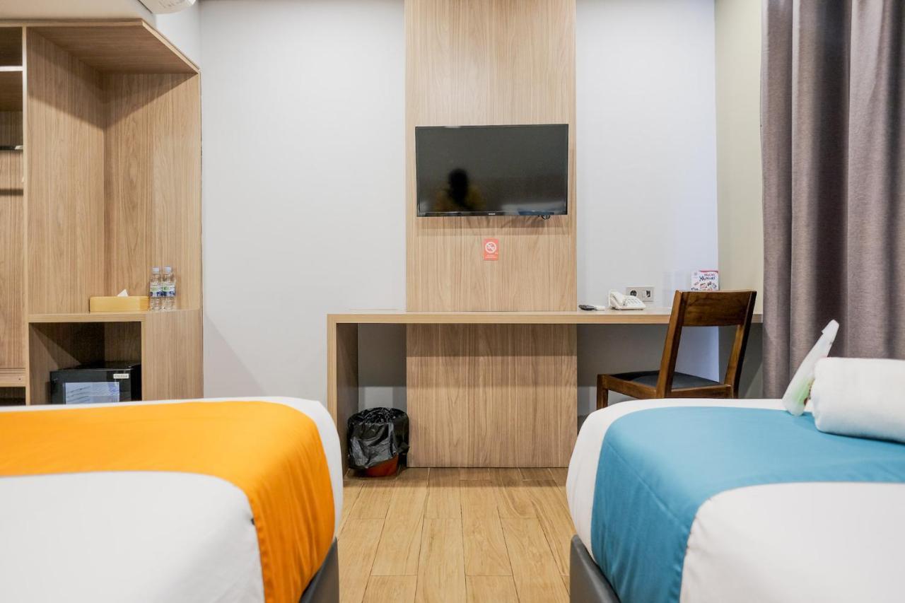 Sans Puri Indah Hotel