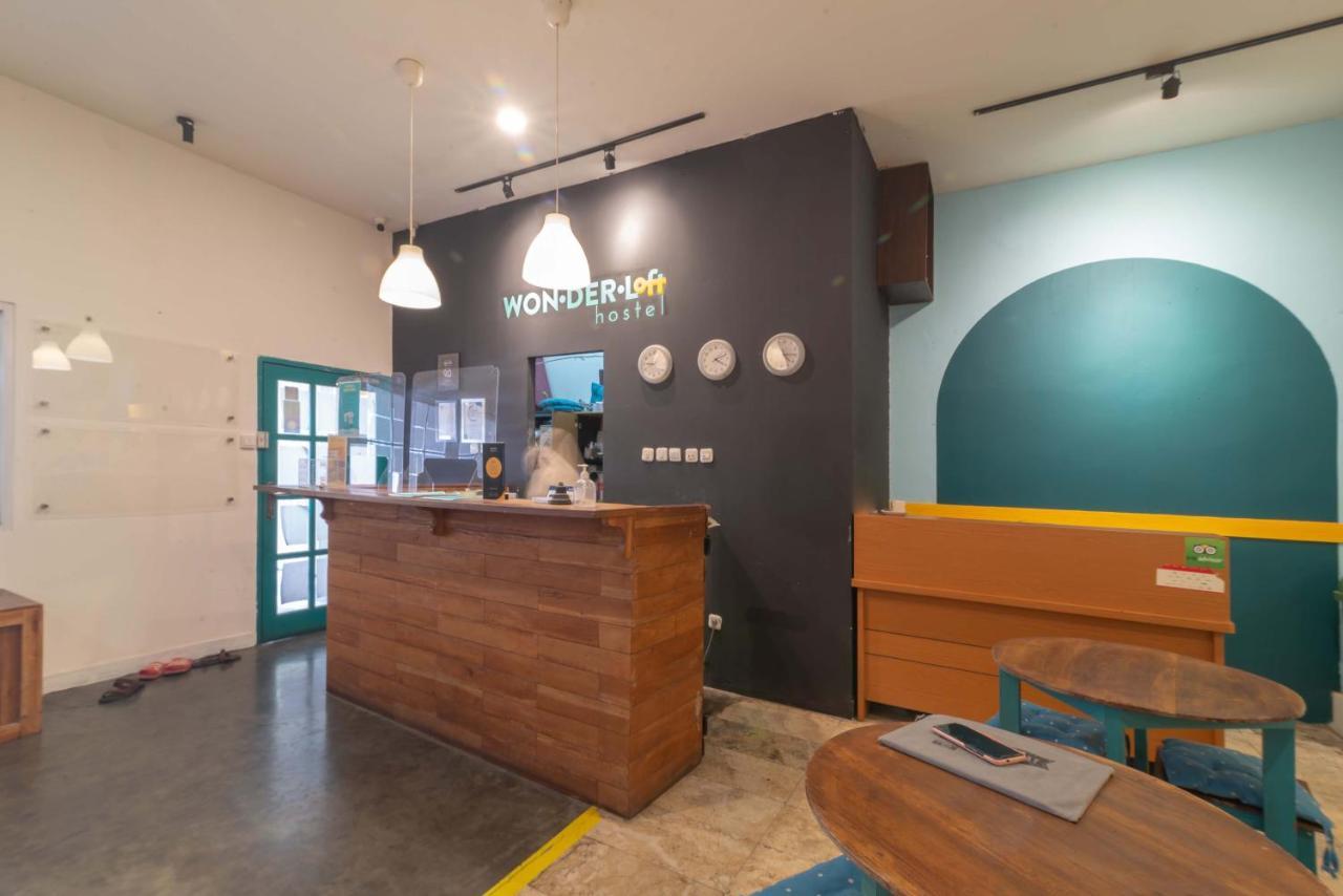 Hostel Wonderloft Kota Tua Jakarta