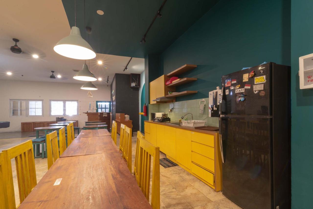Wonderloft Hostel Jakarta