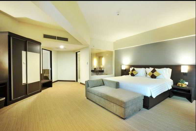 Discovery Ancol Hotel 4*