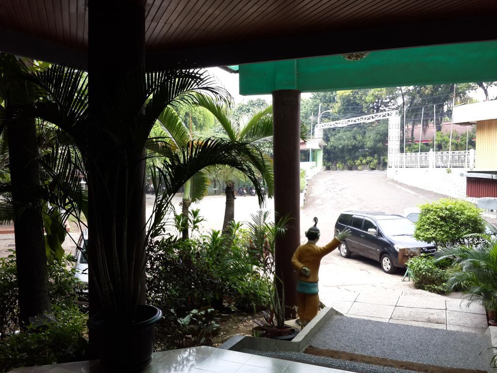 Urbanview Kebayoran Baru Blok S Hotel