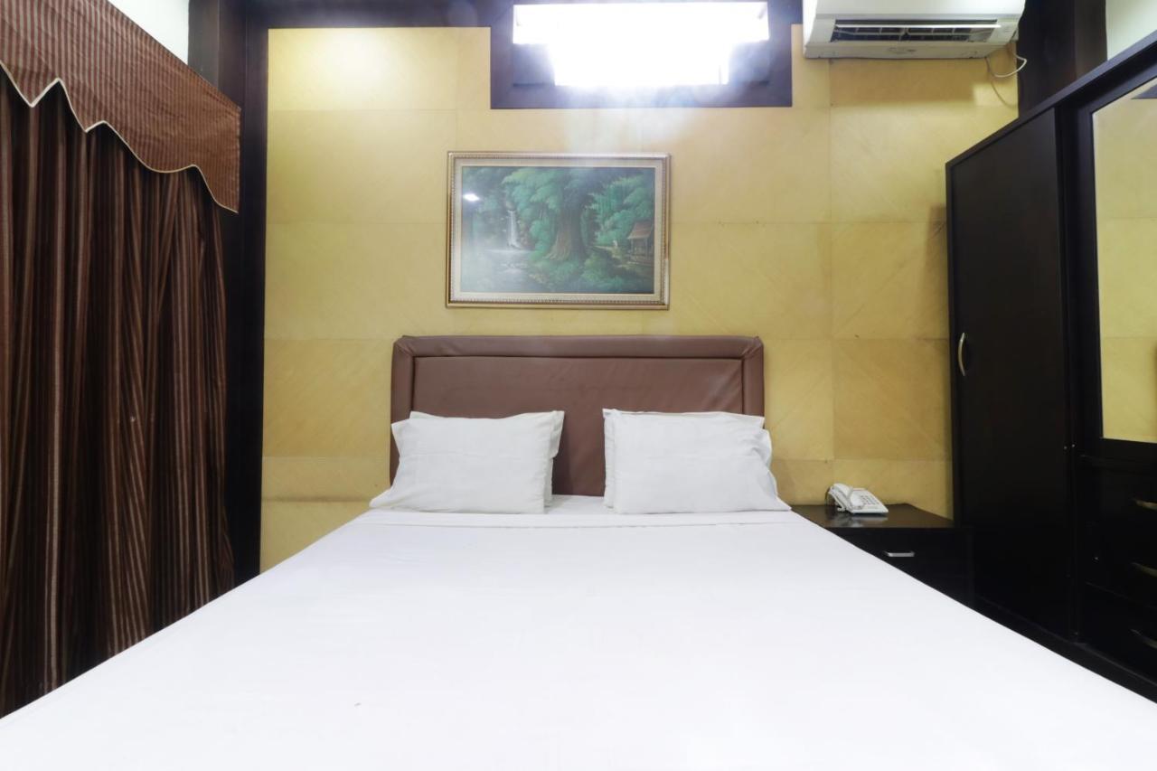 Hotel Davinci Tanah Abang 2*