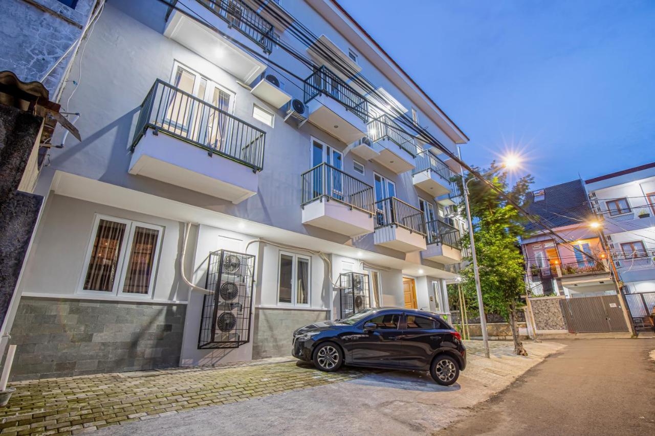 Rumah Kubis Hotel Jakarta