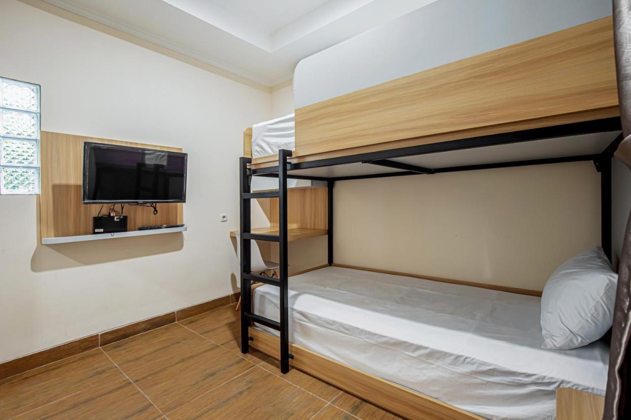 Hotel Rumah Kubis