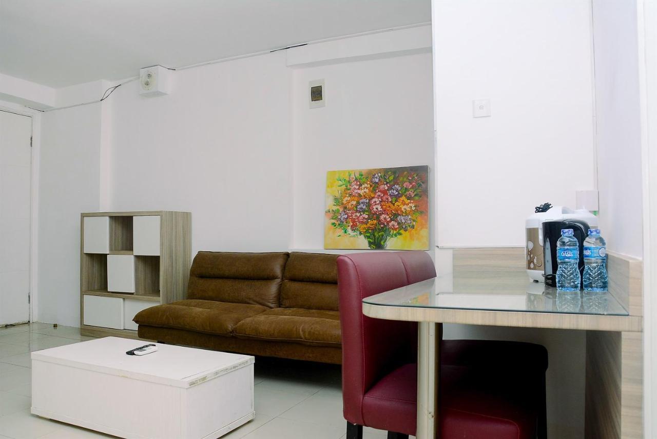 Furnished And Relaxing 2br Bassura Near Mall By Travelio Jakarta