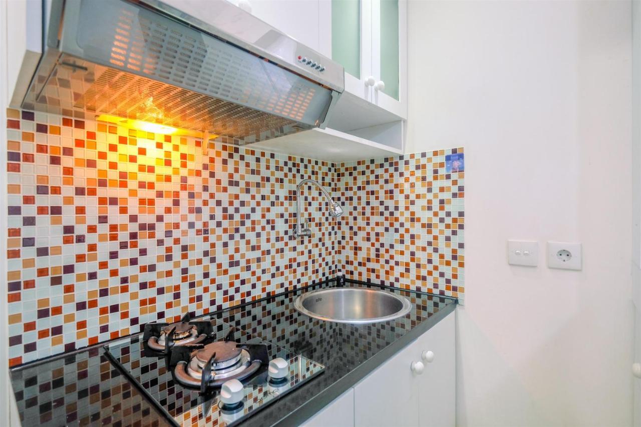 Relaxing 2br At Pramuka By Travelio